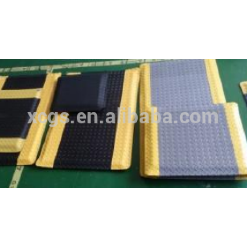 Black and yellow cleanroom 3 layers esd anti-fatigue floor mat